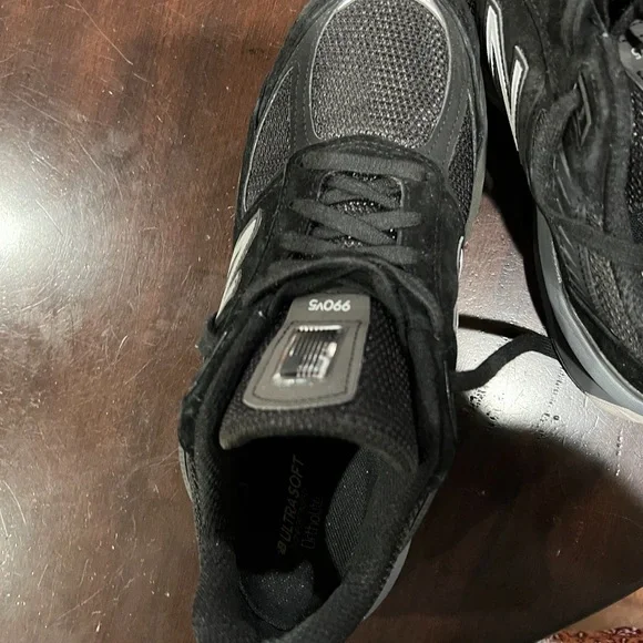 1-990v New balance tennis shoes - Picture 6 of 6